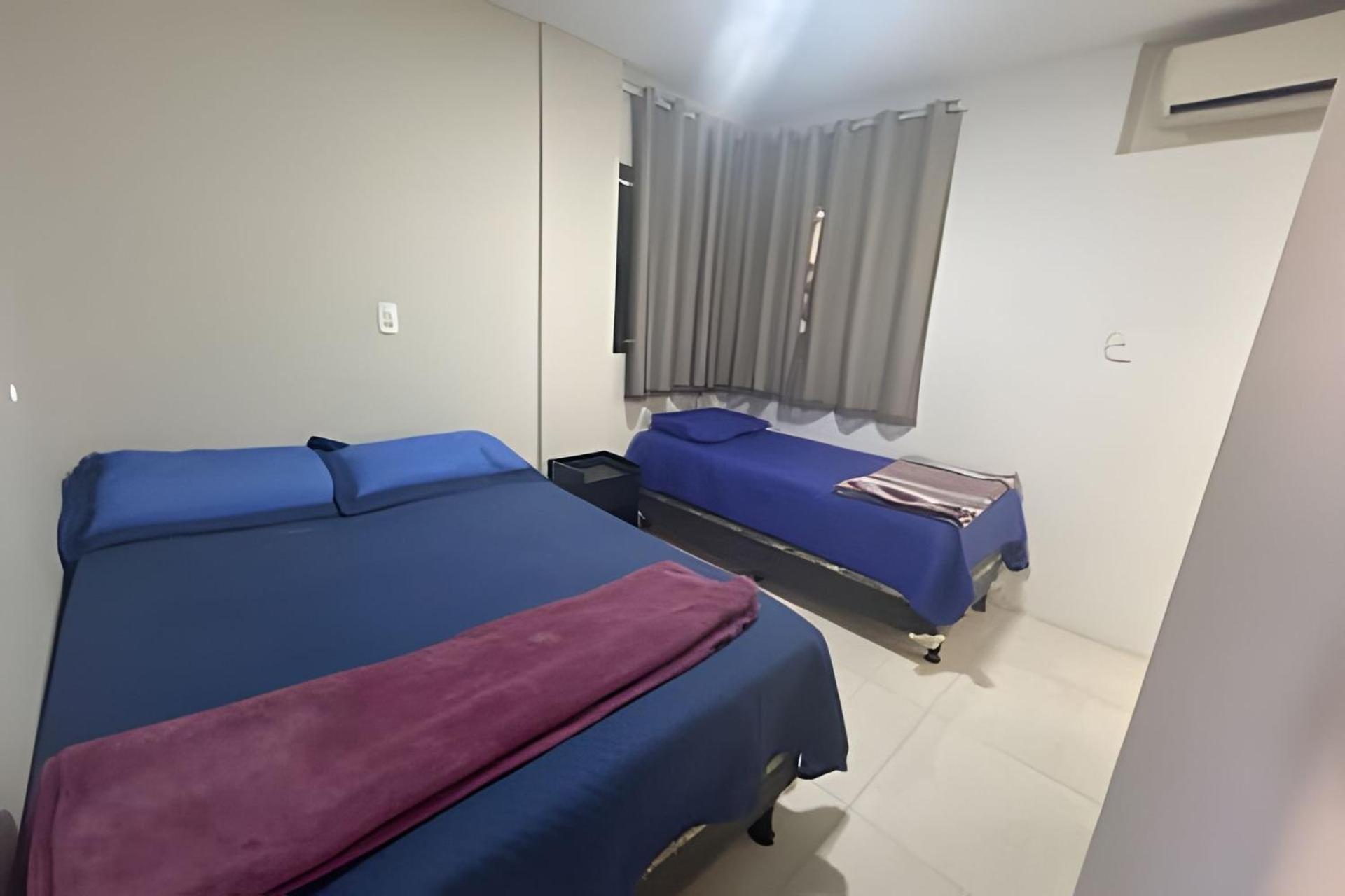 Para 10 Pessoas, 03 Quartos Ar Condicionado E Ventilador, Garagem, Atras Do Hospital Da Unimed ペトロリーナ エクステリア 写真