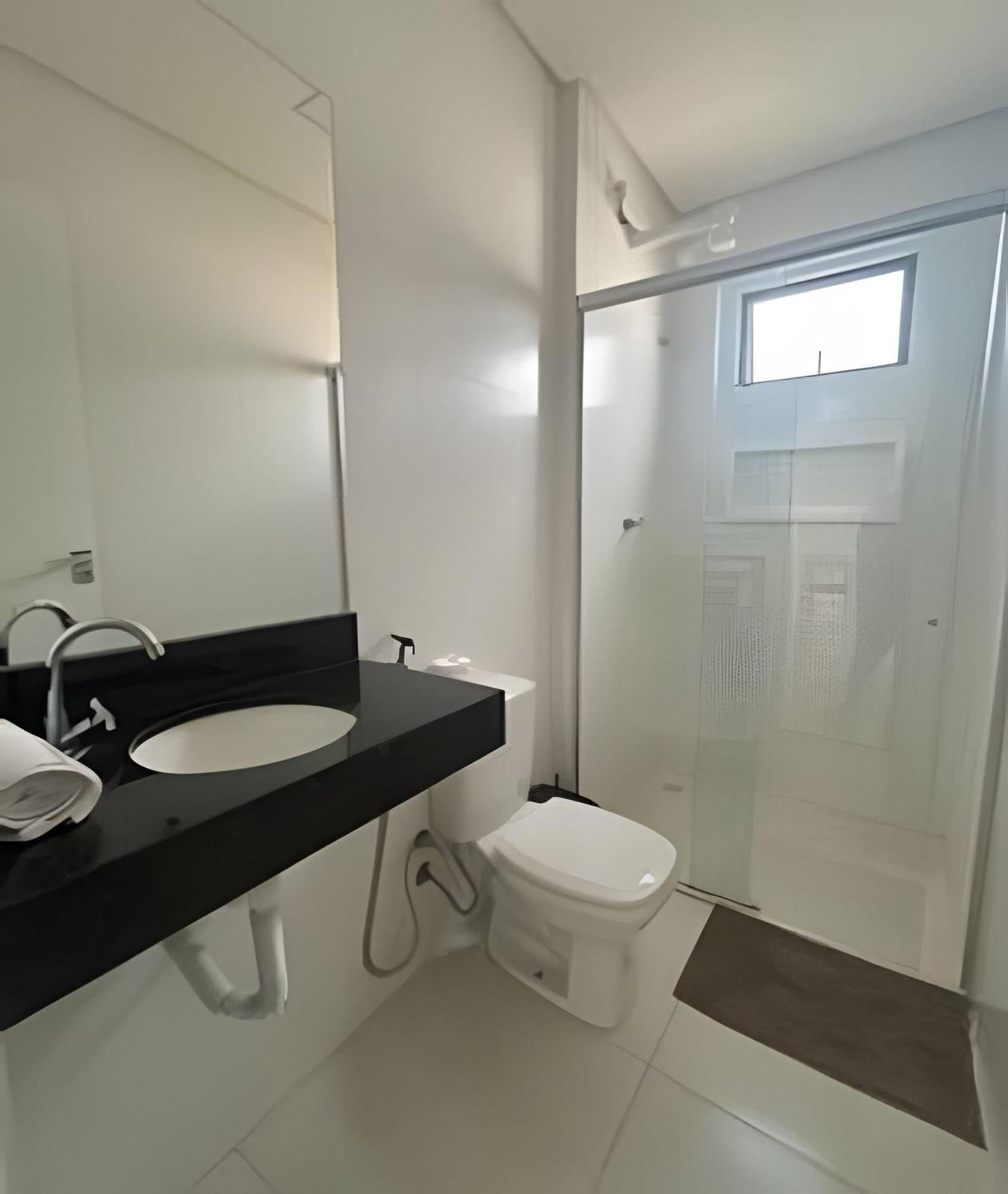 Para 10 Pessoas, 03 Quartos Ar Condicionado E Ventilador, Garagem, Atras Do Hospital Da Unimed ペトロリーナ エクステリア 写真